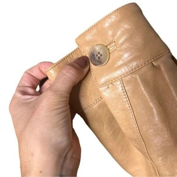 Levi's Oversize Tan Faux Leather Relaxed Button Front Jacket Size Large - Picture 9 of 16